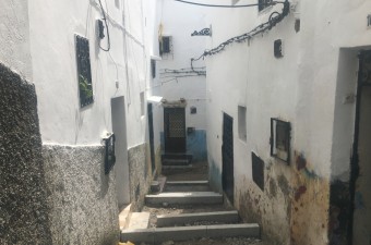 House located in the heart of the medina. The house is to be completely renovated, which allows the construction of a new house or a project.