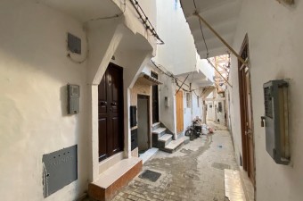 Une maison avec un grand potentiel et de superbes vues à Dar Baroud.