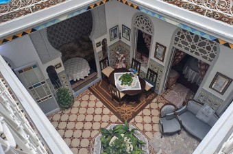 Riad Traditionnel à Vendre : Charme et Prestige près du Palais Royal de Tanger